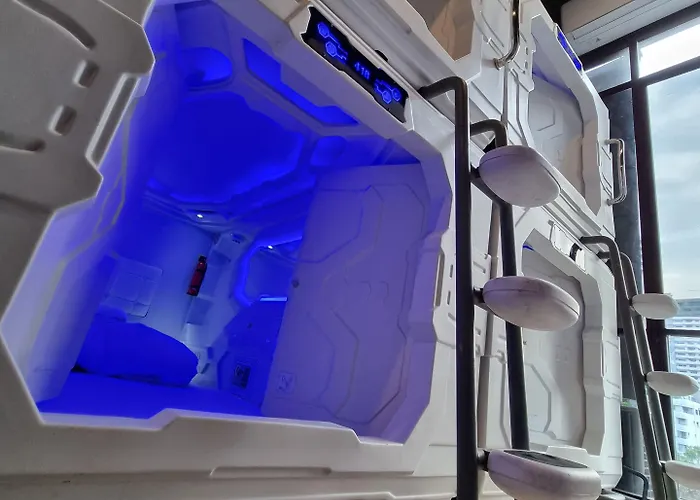 Met A Space Pod @phrom Phong Hostel Bangkok